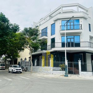 toà văn phòng góc 2 mặt tiền đường bát nàn giá 80 triệu
