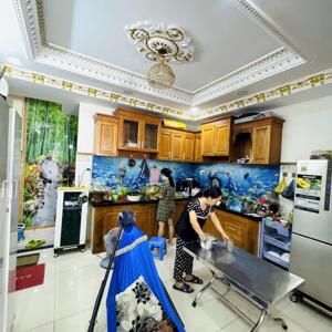 Bình Tân, Khu Vip Lê Văn Quới, nhà đẹp 5 tầng, 60m2,Gần Khu Tên Lửa,giá rẻ.
