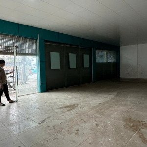 cho thuê mặt bằng kd, cửa hàng 500m2, 540m2, 235m2, 310m2 mặt đường ngọc hồi, ngay ga văn điển