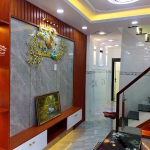 bán nhà đẹp vào ở ngay q.8, giá tốt