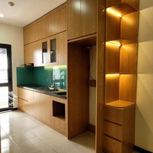 Chú Em đang Cần Bán Căn Chung Cư Bê Tông Xuân Mai.cán Tầng Thấp Có Thang Máy.toà 11t2 .0979174833
