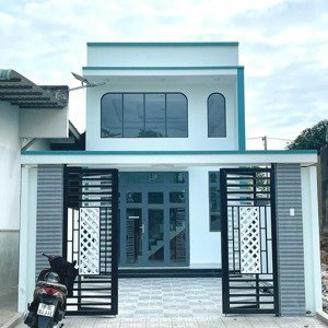 - nhà lầu mẫu mới 2025 thiết kế hiện đại , xây dựng kiên cố - hỗ trợ 3 bên