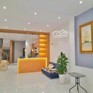 bán nhà mặt tiền đường 30/4 đối diện trường ngô quyền chỉ 10,5 tỷ