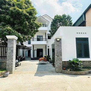 cho thuê căn hộ cao cấp mới xây, chưa qua sử dụng full nội thất