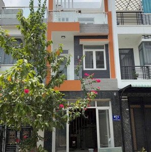 nhà đẹp giá tốt sở hữu ngay kẻo lỡ! toạ lạc tại kdc phú hồng thịnh khu cao cấp bậc nhất dĩ an
