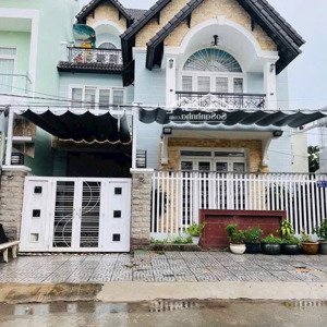 bán biệt thự cao cấp khu công ty 8 diện tích 10x20 đối diện công viên- giá 10 tỷ
