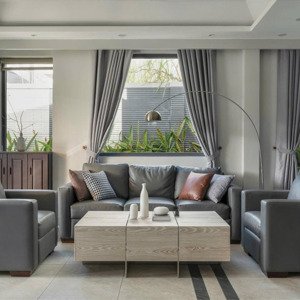 bán villa hiện đại nội thất cao cấp, nguồn thu cao, 5pn, kqh an sơn, p.4 đà lạt.