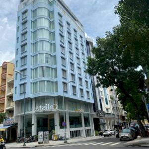 Cần chuyển nhượng Khách Sạn MT Thủ Khoa Huân, P.Bến Thành, Q1. DT: 9.5x21.5m, Hầm, 10 lầu