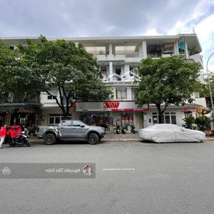 vị trí vip đối diện chung cư thuộc an bình dĩ an bình dương 210m2 (1021) sổ hoàn công chỉ 26tỷ