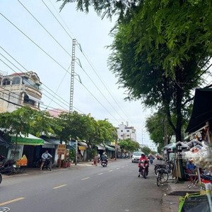 bán nhà mặt tiền đường bình tiên dt: 67m2