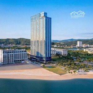 căn 2ngủ view biển tầng cao hướng mát,ngoài ra còn rất nhiều căn 1 ngủ,2 phòng ngủ cho thuê,bđs