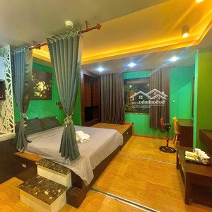 trống sẵn chdv đường nguyễn trãi gần phố đi bộ bùi viện _ takashimaya _ ga metro bến thành quận 1
