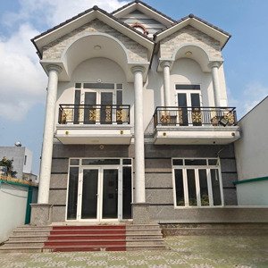 bán nhà 1 trệt 1 lầu mái thái dx24 phú mỹ, 10x30 thổ cư 200m kế bên chợ phú mỹ giá cực ngộp 7,2 tỷ
