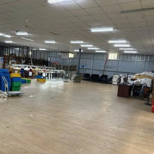 Hàng Hiếm Tại Chung Cư An Sương, Q12, 70 Triệu, 800m2 Cho Thuê Cửa Hàng, Ki ốt