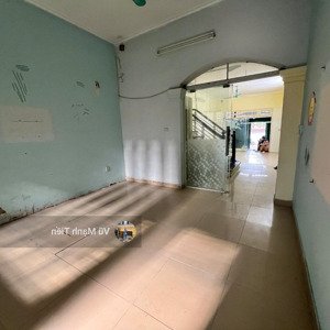 cho thuê nhà 250 khương trung 100 m2 x 5 tầng, mặt tiền 4.5 m, ngõ ô tô tránh, giá 29 triệu/tháng