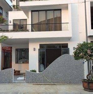 7,7 Tỷ Bán Gấp Căn Nhà Vườn - Diện Tích 175m2 - Dự án Cửa Lò Beach Villa - đối Diện Vin Wonder