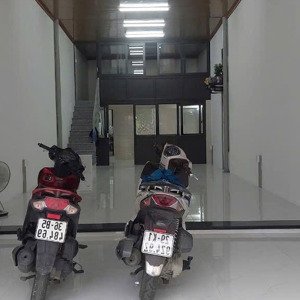 cho thuê văn phòng, kho có gác xép 100m2 tại đức giang