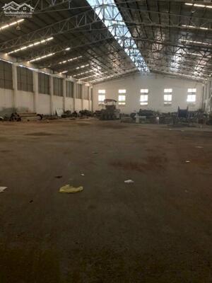 Cho Thuê Hoặc Bán 4300 m2 mặt tiền phạm hùng