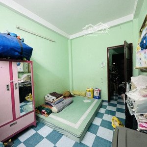 bán gấp nhà 3 lầu 4pn hxh nguyễn chí thanh quận 10 chỉ hơn 4 tỷ