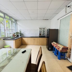 nhà c4 rộng rãi như siêu biệt thự sân vườn 100m2 - 5.2(nở hậu 7.8)x18m - hẻm 6m 7,8 tỷ