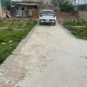 lô góc 3 mặt tiền. oto vào tận đất . giáp long- thống nhất - thường tín- hà nội
dt: 47m