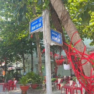 nhà đẹp 3 tầng gần biển đường 10m5 hồ thấu, sơn trà