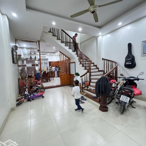 bán nhà dương khuê - cầu giấy - oto vào nhà - kinh doanh - dân xây chắc 58m 4 tầng 18.6 tỷ