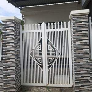 cho thuê nhà nguyên căn 2 tầng 2 phòng ngủ 2 wc