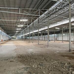 Cho thuê hoặc bán kho 8.000m2 QL 1A Hậu Giang