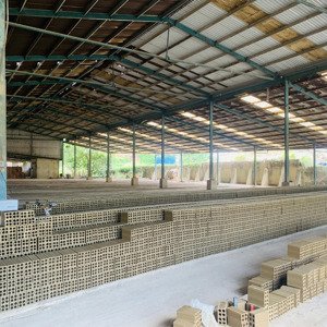 chủ cần bán lò xưởng gạch 2ha đang kinh doanh huyện vĩnh cửu đồng nai