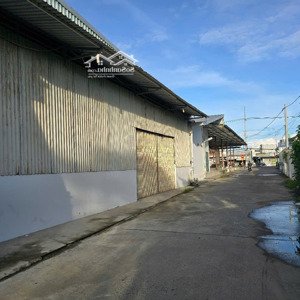 Cho Thuê Mặt Bằng Ngay Trung Tâm Thị Trấn Minh Lương - Giá Còn Thương Lượng !!!