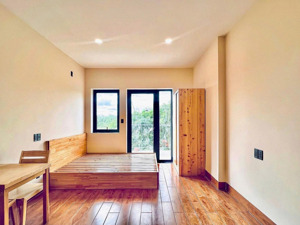 ban công cửa sổ thoáng-đường lớn đậu oto-đi làm q1-q7-sala thuận tiện