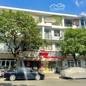 bán nhà trục chính himlam phú đông,( 5 x21m), 4 tầng, vị trí kinh doanh đẹp, thu nhập 30tr/tháng