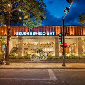 cho thuê nhà hàng 3 tầng mặt biễn võ nguyên giáp , 5000m2 , ngang 60m , hđ 10 năm , gọi văn phú
