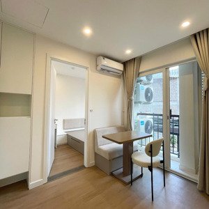 cho thuê phòng ở đê la thành - đống đa -2 ngủ 1 khách - full nội thất - mới tinh - giá tốt