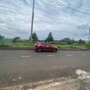cần bán gấp 2.4 ha đất khu công nghiệp dầu giây, đồng nai giá 95 tỷ