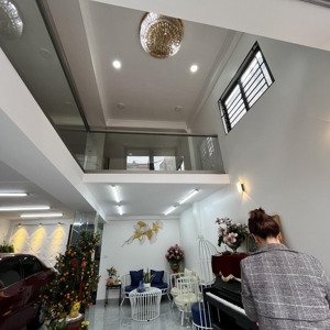 cho thuê tầng 1 + 2 trần phú lối đi riêng giá 10tr