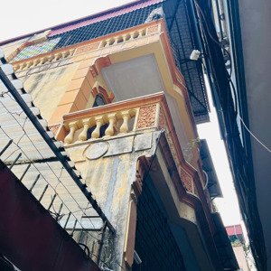 trung tâm cầu giấy- thửa đất siêu đẹp phù hợp xây ccmn- ngõ thông kinh doanh bạt ngàn tiện ích