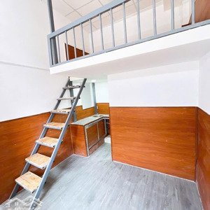 phòng trọ có gác gần công viên lê thị riềng ngay đường cách mạng tháng 8 có sẵn máy lạnh
