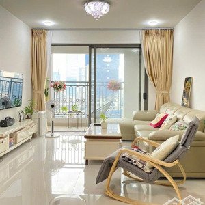 bán chcc hoa sen ( lotus apartment ) lạc long quân , quận 11 . 65m2 2pn 2wc , giá 3 tỷ 150 có sổ