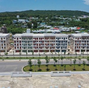 giá sốc ! chính chủ bán shophouse 96m2, 8,6 tỷ tại đt 975, an thới, phú quốc