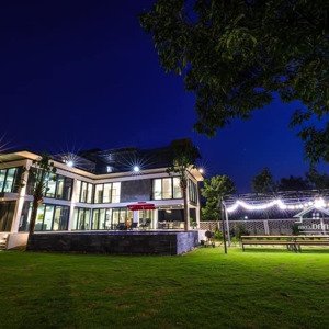 Cho Thuê Lâu Dài Villa Sân Vườn Thôn đồng Trạng, Xã Cổ đồng Liền Kề Khu Cn Cao Hoà Lạc.