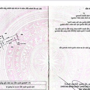 cần bán căn nhà tại gần ủy ban p hòa phú và chợ hòa lợi. giá 2,3 tỷ. hỗ trợ vay