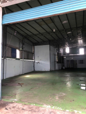 cho thuê kho xửơng dtsd: 320m2 giá 15 triệu, đường xe tải gần kcn vĩnh lộc a bc tphcm.