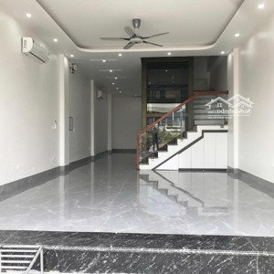 Cho Thuê Liền Kề 5 Tầng, 6pn, Nội Thất đầy đủ, Có Thang Máy Tại Him Lam Green Park, 26 Triệu/tháng