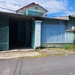 cho thuê kho 500m2, mặt tiền đường nhựa, thuận lợi làm kho xưởng sản xuất, có trạm điên 250.