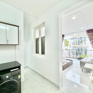 căn hộ 1pn ban công 35m2 fullnt mới keng 100% ngay phan xích long, phan đăng long, ngã tư phú nhuận