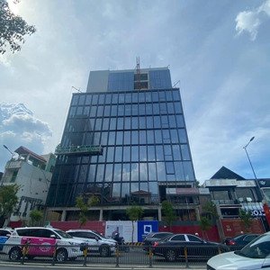 bán building mặt tiền trần hưng đạo dt: 18 x 22m - hầm + 9 lầu - giá bán: 145 tỷ tl - tin thật 100%