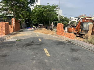 đất đẹp, nguyễn hữu trí, chợ đệm, 60m2, 100m2 giá 2,4 tỷ, sổ hồng riêng, xây dựng ngay