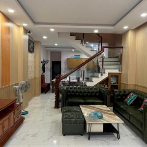 Nhà 3 tầng hẻm ô tô đường Nguyễn Thị Định, Phước Long, Nha Trang. Giá bán 6ty250tr.